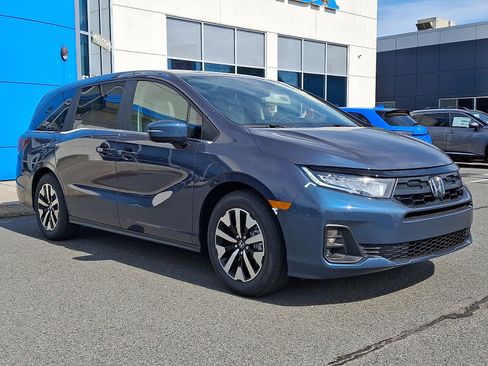 New 2026 Honda Odyssey EX-L image 2