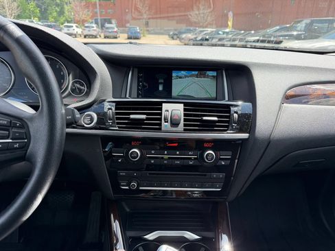 Used 2017 BMW X3 xDrive28i AWD/4WD image 11