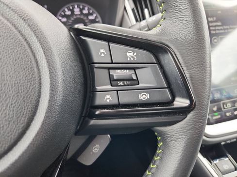 Used 2025 Subaru Outback Onyx Edition AWD/4WD image 19