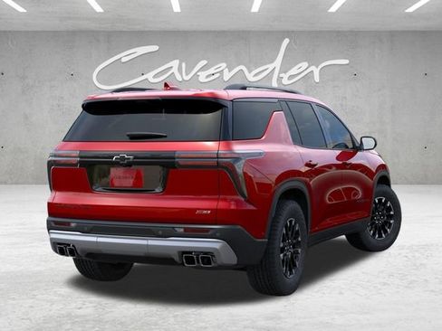 New 2026 Chevrolet Traverse Z71 w/ Driver Confidence Package AWD/4WD image 4