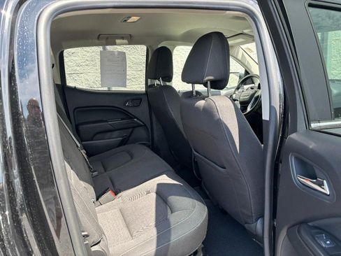 Used 2019 GMC Canyon SLE w/ Trailering Package AWD/4WD image 12