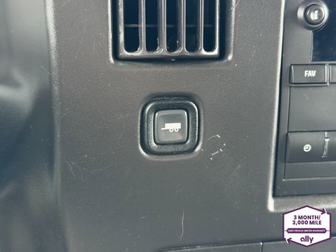 Used 2024 Chevrolet Express 2500 Work Van w/ Driver Convenience Package image 17