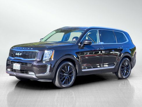 Certified 2022 Kia Telluride SX w/ Towing Package image 8