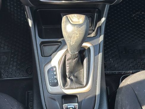 Used 2016 Jeep Cherokee 75th Anniversary FWD image 24