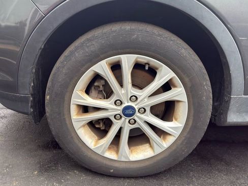 Used 2018 Ford Escape SE image 11