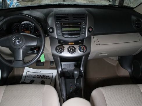 Used 2008 Toyota RAV4 2WD image 18