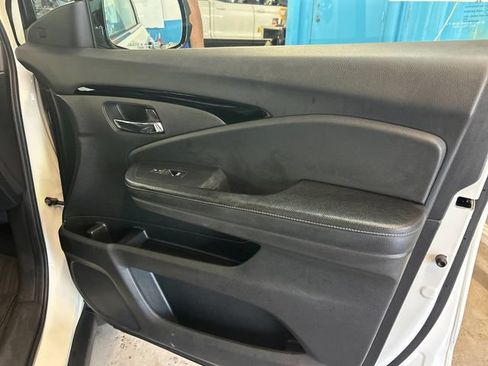 Used 2019 Honda Ridgeline RTL-E image 20