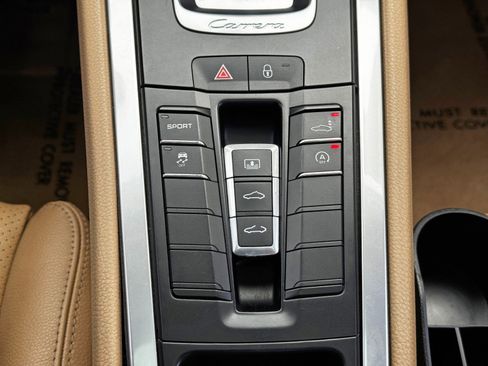 Used 2015 Porsche 911 Carrera 4 image 28