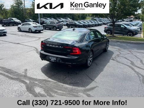 Used 2019 Volvo S90 T5 Momentum w/ Protection Package AWD/4WD image 10