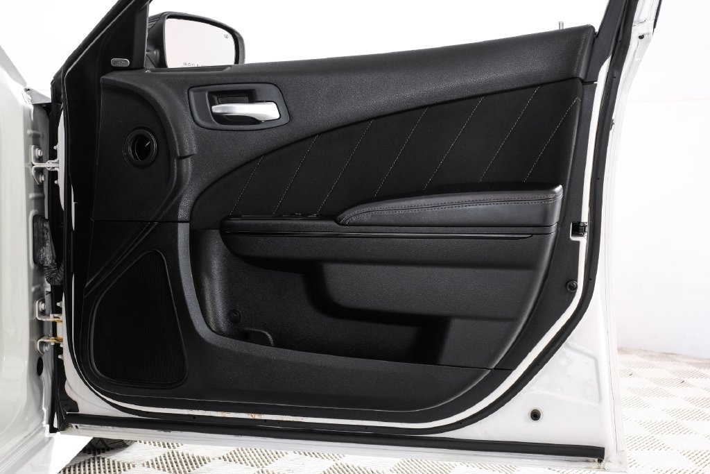 Used 2022 Dodge Charger R/T w/ Blacktop Package RWD image 44