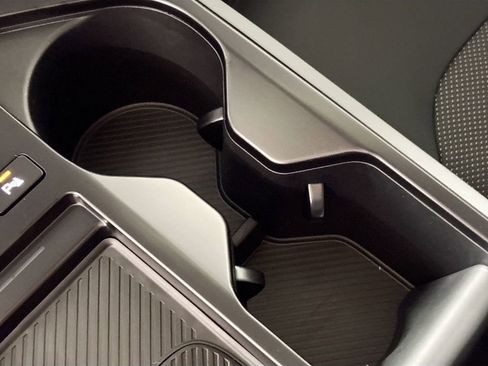 New 2025 Kia EV6 Light w/ Light LR Technology Package image 15