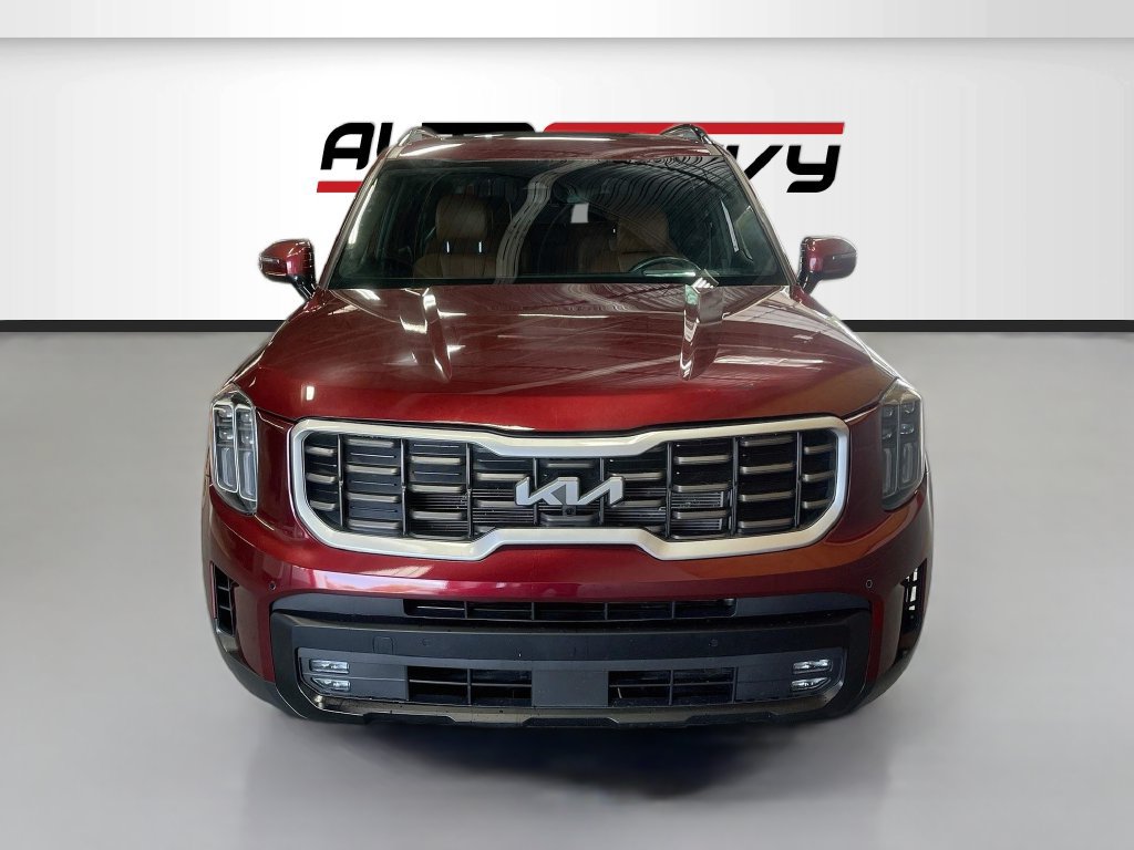 Used 2023 Kia Telluride SX Prestige X-Line AWD/4WD image 2