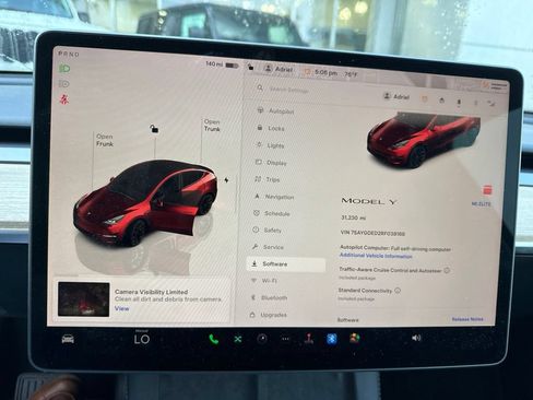 Used 2024 Tesla Model Y 2WD image 5