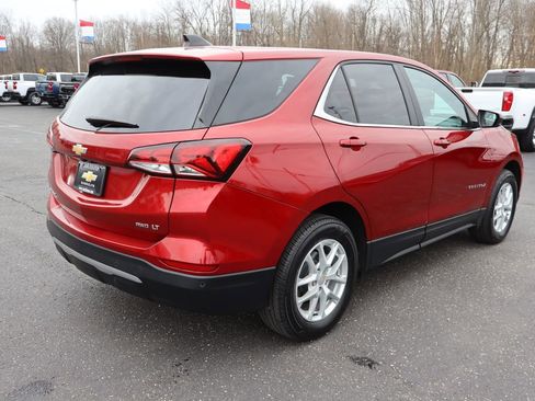 Used 2023 Chevrolet Equinox LT image 33