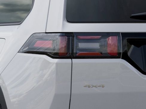 New 2026 Jeep Cherokee Overland AWD/4WD image 9