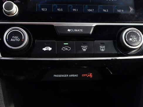 Used 2019 Honda Civic Sport image 32