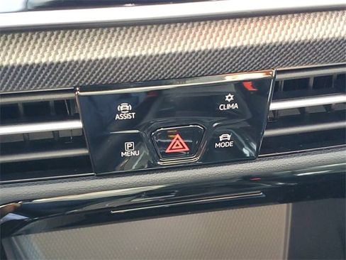 New 2026 Volkswagen Golf image 25