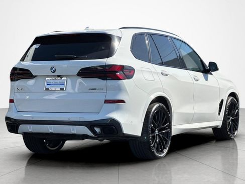 Used 2025 BMW X5 sDrive40i w/ M Sport Package RWD image 5