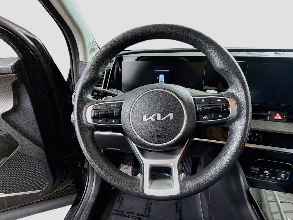 Used 2023 Kia Sportage LX AWD/4WD image 13