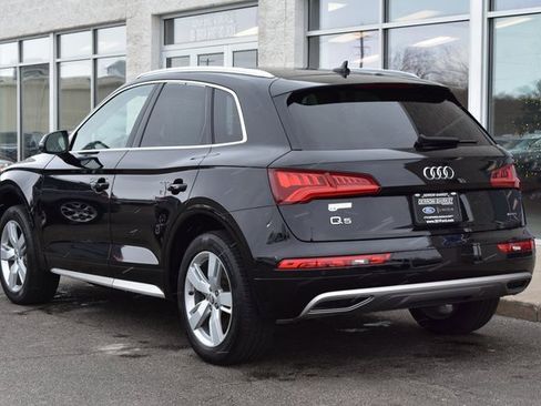 Used 2019 Audi Q5 2.0T Premium Plus w/ Premium Plus Package image 4