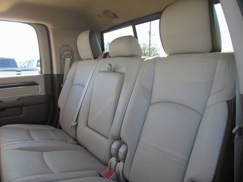 Used 2022 RAM 2500 Laramie image 19