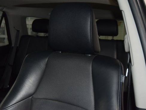 Used 2023 Toyota 4Runner Limited image 38