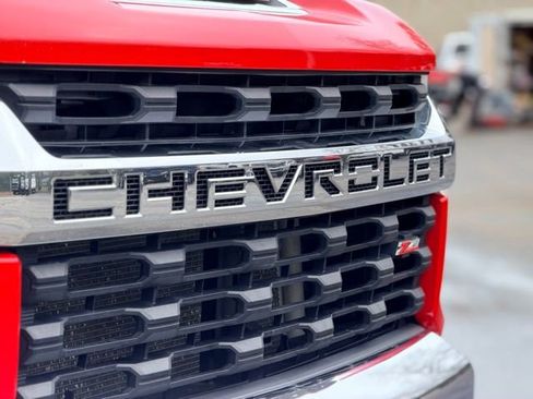 Used 2022 Chevrolet Silverado 2500 LT w/ Convenience Package image 24