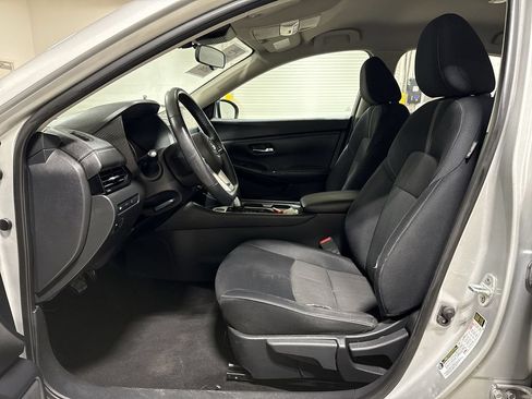 Used 2020 Nissan Sentra SV w/ Trunk Package FWD image 19