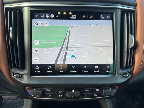 Used 2022 Maserati Levante GT image 27