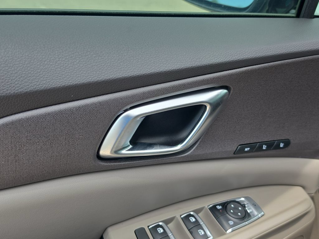 New 2026 Kia Carnival EX FWD image 20