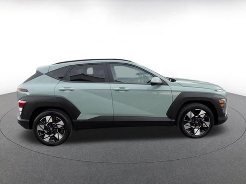 Used 2025 Hyundai Kona SEL image 16
