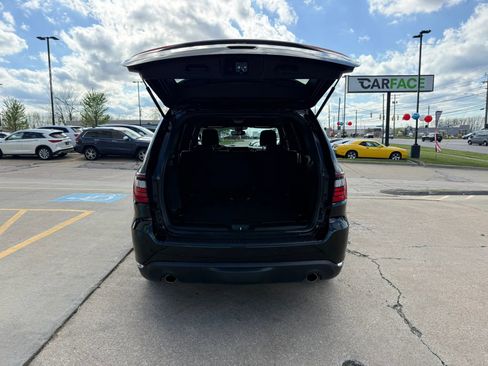 Used 2023 Dodge Durango AWD image 11