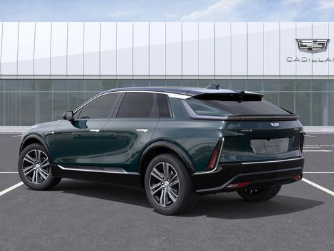 New 2025 Cadillac Lyriq Luxury image 3