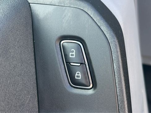 Used 2026 Ford F250 XL w/ XL Off-Road Package AWD/4WD image 12