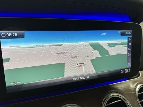 Used 2019 Mercedes-Benz E 300 4MATIC image 23