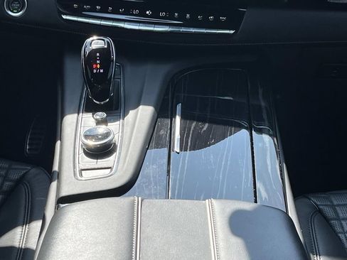 Used 2023 Cadillac Escalade V w/ LPO, ONYX Package AWD/4WD image 15