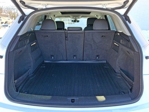 Used 2019 Audi Q5 2.0T Premium w/ Convenience Package image 27