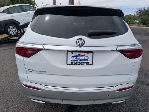 Used 2024 Buick Enclave Premium AWD/4WD image 4