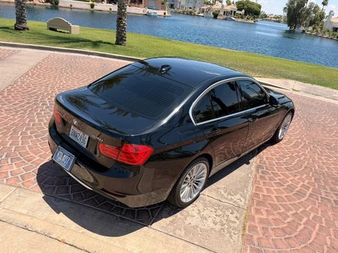 Used 2014 BMW 328i xDrive Sedan AWD/4WD image 11
