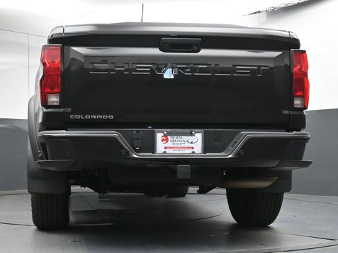 Used 2024 Chevrolet Colorado Trail Boss w/ Technology Package image 27