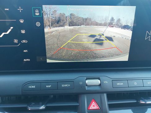 New 2026 Kia K4 EX image 24