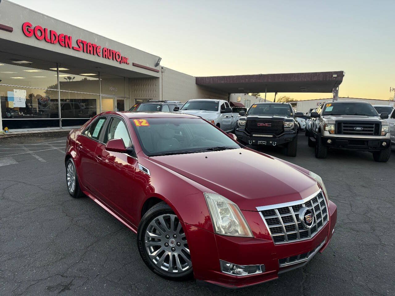 Used 2012 Cadillac CTS Premium RWD image 1