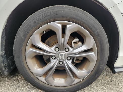 Used 2023 Honda Accord EX image 5