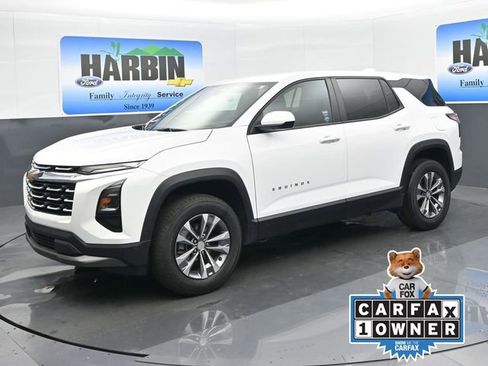 Used 2025 Chevrolet Equinox LT image 1