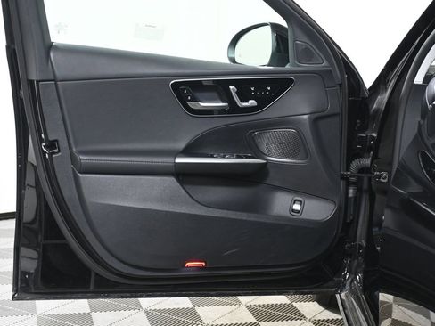 Certified 2025 Mercedes-Benz C 300 4MATIC Sedan image 28