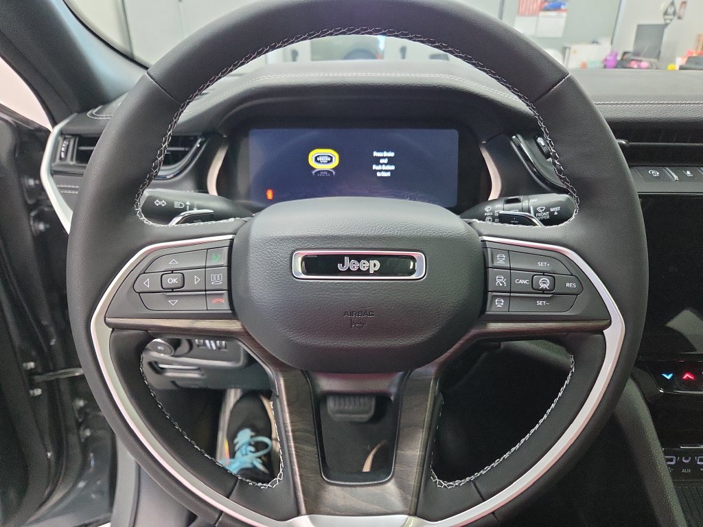New 2027 Jeep Grand Cherokee Limited AWD/4WD image 20