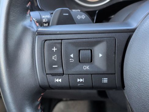 Used 2024 Nissan Pathfinder Rock Creek AWD/4WD image 25