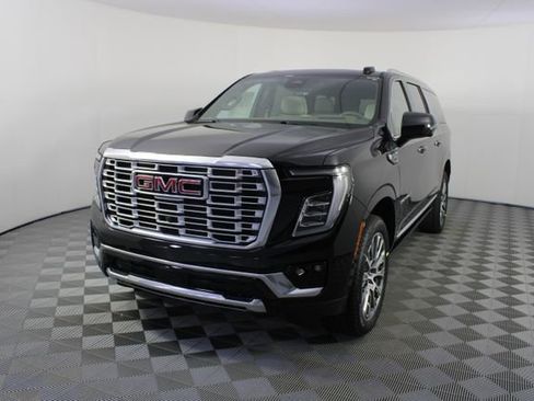 New 2026 GMC Yukon XL Denali image 30