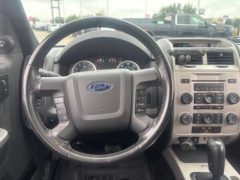 Used 2012 Ford Escape XLT FWD image 10