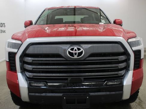 Used 2026 Toyota Tundra Limited w/ Power Package AWD/4WD image 9